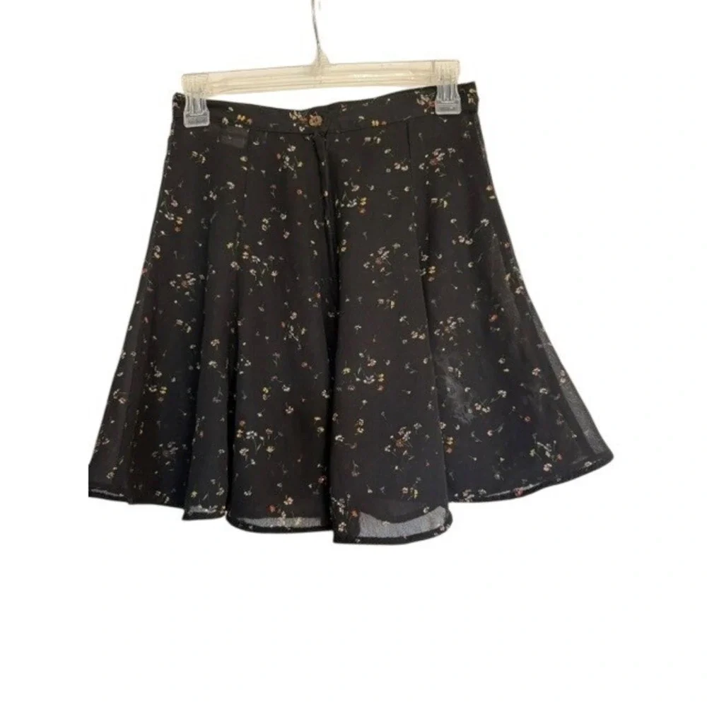 Necessary Objects Vintage 90s Black Floral Mini Skirt High Waist Flared XS EUC